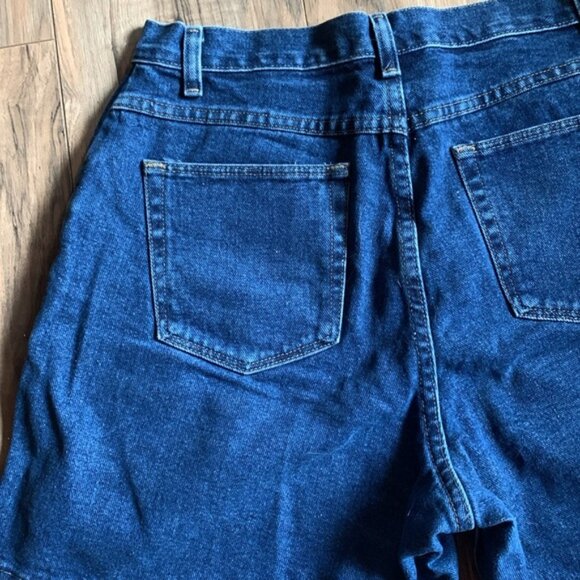 Women's Wrangler Vintage High Rise Medium Wash Classic Denim Blue Jean Shorts 32 - Picture 6 of 11